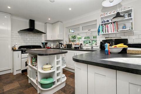undefined, Hungerford, Southampton SO31