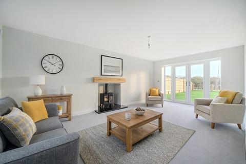 4 bedroom detached house for sale, Bowbrook Copse, Charter Alley RG26