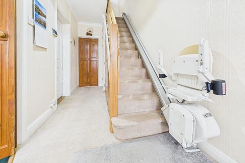 3 bedroom semi-detached house for sale, Crabtree Close, Hemel Hempstead, HP3