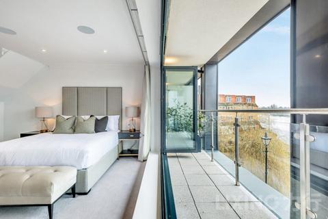 undefined, Rainville Road, Fulham, W6 9UF