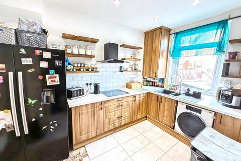 3 bedroom end of terrace house for sale, Holmside Terrace, Stanley DH9