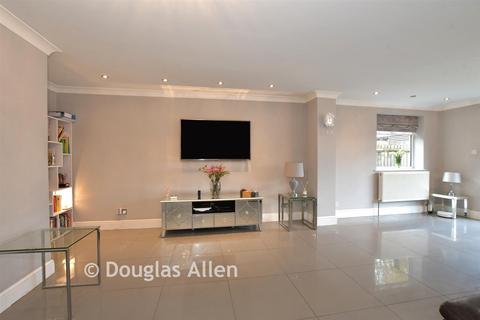 undefined, Marle Gardens, Waltham Abbey EN9