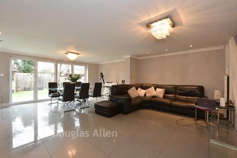 undefined, Marle Gardens, Waltham Abbey EN9