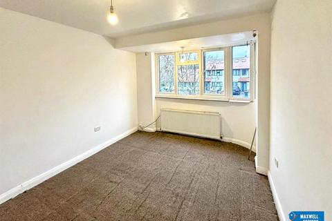 4 bedroom apartment to rent, Bittacy Rise, Mill Hill, London