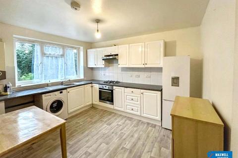 4 bedroom apartment to rent, Bittacy Rise, Mill Hill, London