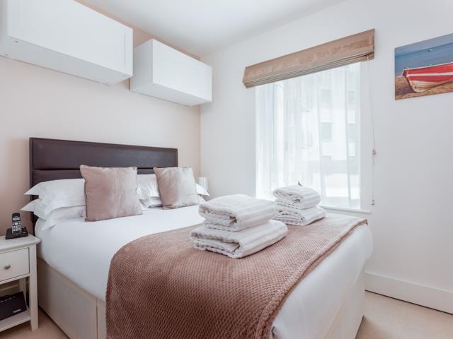 1 DQ - 2nd Bed - CFP 5.jpg