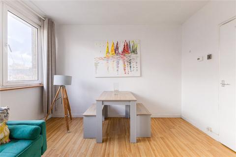 3 bedroom apartment for sale, Buxton House, Maysoule Road, London, SW11
