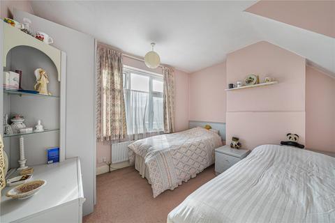 4 bedroom semi-detached house for sale, Maxwell Road, Welling, Kent, DA16