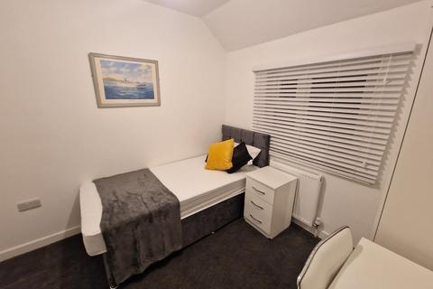 undefined, Ringwood Crescent, Sheffield S20