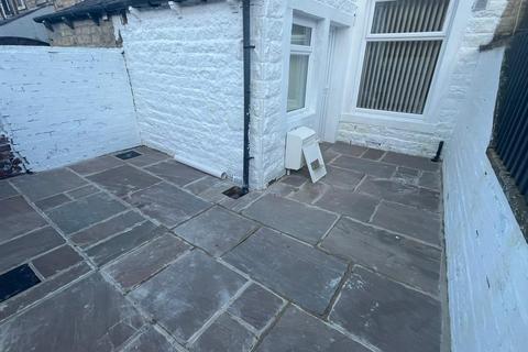 3 bedroom terraced house to rent, Wellington Street, Barnoldswick BB18