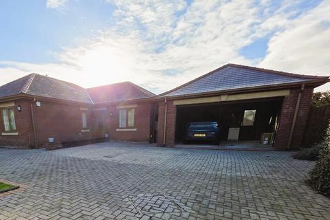 undefined, Clos Ty Gwyn, Dafen, Llanelli