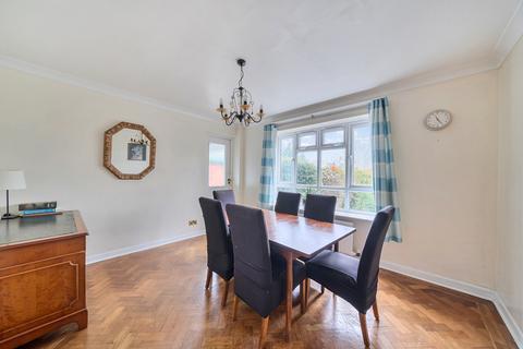 undefined, Kings Drive, Wembley HA9