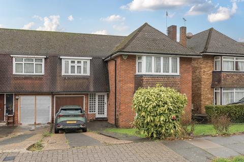 Kings Drive, Wembley HA9