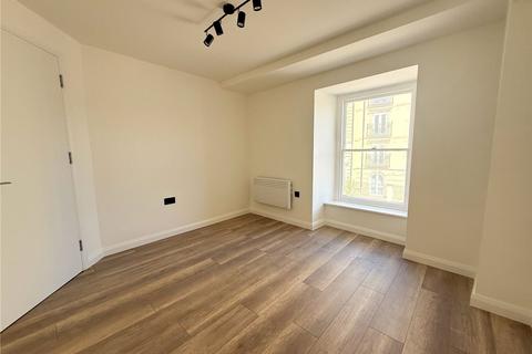 undefined, High Street, Swindon SN1