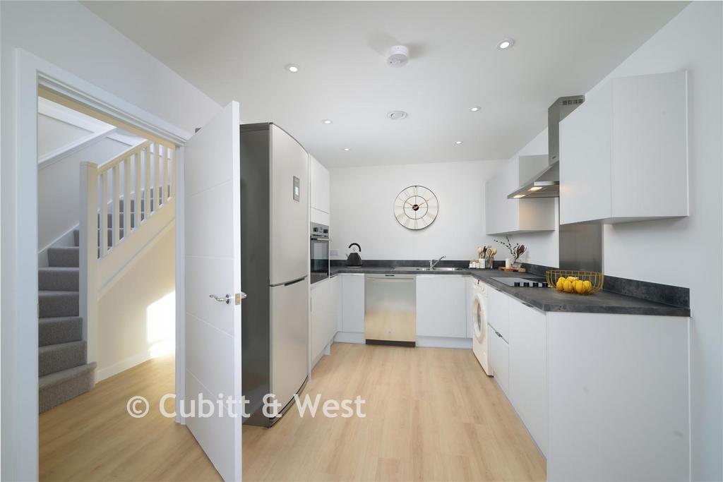 Kitchen 1