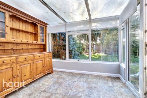 2 bedroom semi-detached bungalow for sale, The Greenway, Clacton-On-Sea