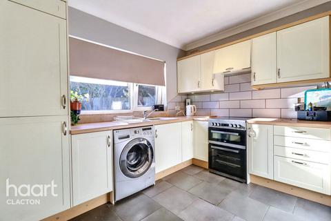 2 bedroom semi-detached bungalow for sale, The Greenway, Clacton-On-Sea
