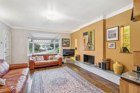 undefined, Harts Close, North Bushey