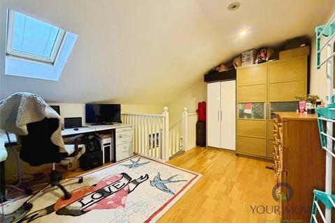 2 bedroom penthouse for sale, Buckland Rise, Kent ME16