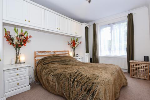 undefined, Trinity Road, Wimbledon, London, SW19