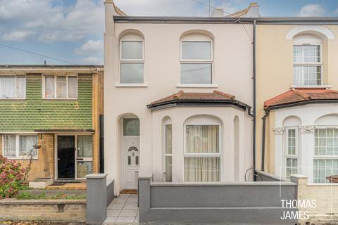 undefined, Eve Road, London, E11