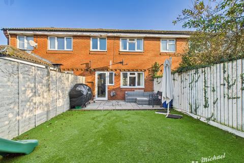 undefined, Honour Close, Aylesbury