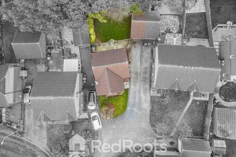 3 bedroom detached house for sale, Markington Place, Leeds LS10