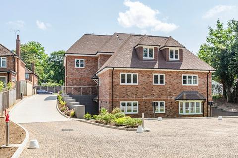 undefined, Sheerwater Road, West Byfleet KT14