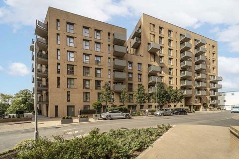 Moorhen Drive, London NW9