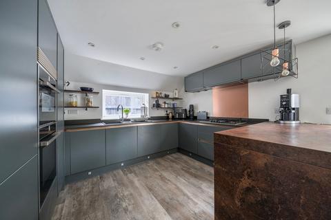 5 bedroom detached bungalow for sale, Rye Lane, Otford, TN14