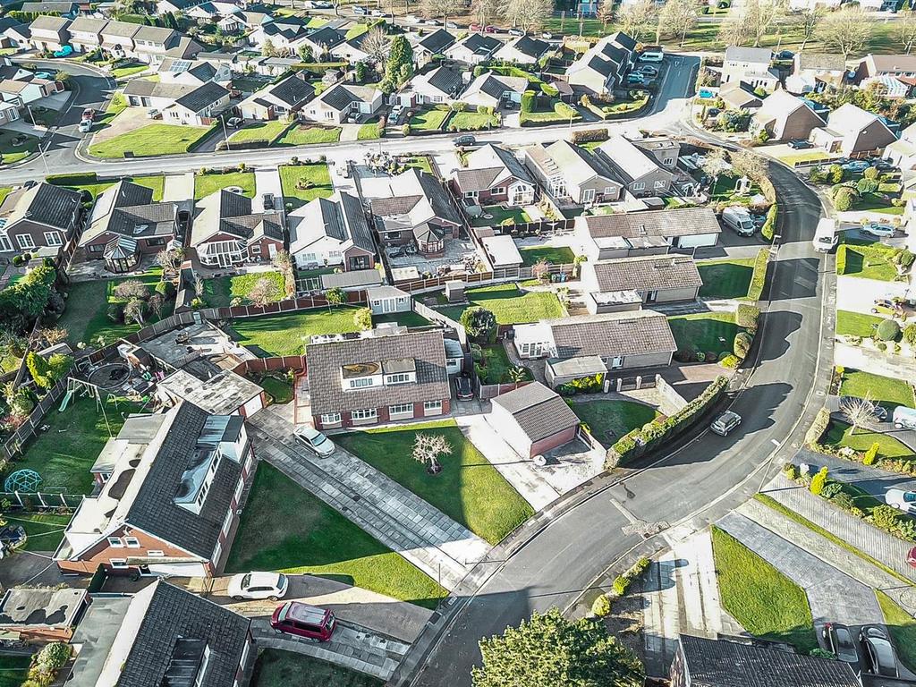 8 Riversmeade Aerial (6).jpg