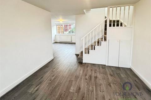 4 bedroom semi-detached house for sale, Winchester Rise, West Midlands DY1