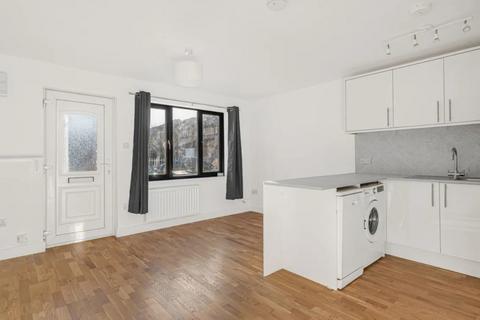 undefined, Veronica Gardens, Streatham