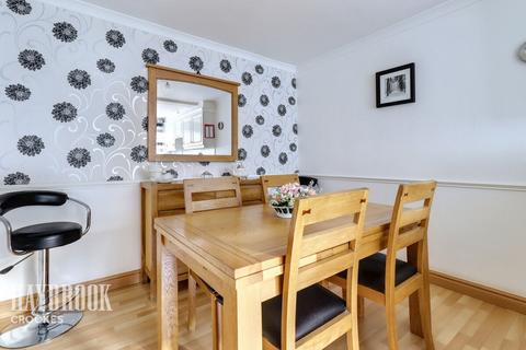 3 bedroom terraced house for sale, Creswick Way, Walkley