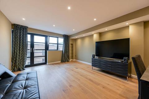 1 bedroom flat for sale, Clifton Walk, Hammersmith, London, W6