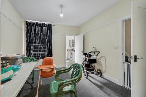 2 bedroom terraced house for sale, Digby Street, Kettering NN16