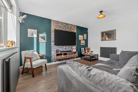 3 bedroom semi-detached house for sale, Kingfisher Road, Wixams