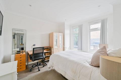 undefined, Western Road, Colliers Wood, London, SW19