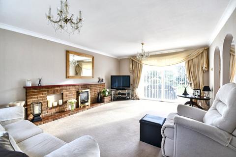 4 bedroom detached house for sale, Russell Way, Wootton, Bedford, MK43