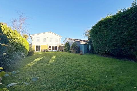 undefined, Groesfaen, Pontyclun CF72