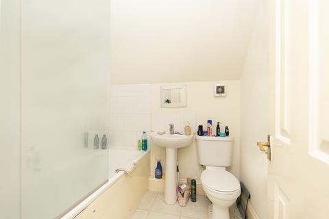 undefined, Beaufort Rd, KINGSTON UPON THAMES KT1