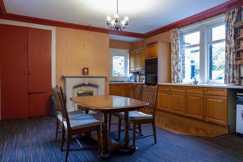 undefined, Brighouse, Brighouse HD6