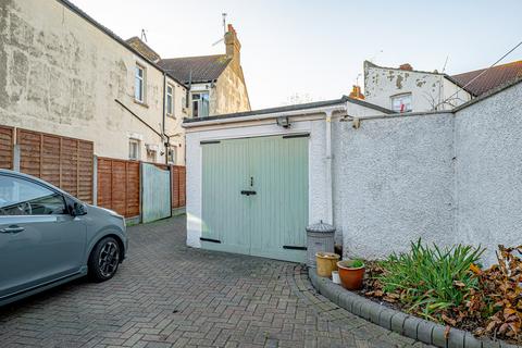 undefined, Hamlet Court Road, Westcliff-on-sea, SS0