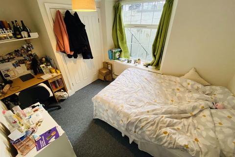 4 bedroom property to rent, 17 Arlington Villas, Bristol, BS8