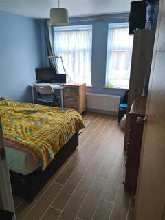 2 bedroom property to rent, Hampton Park, Bristol, BS6