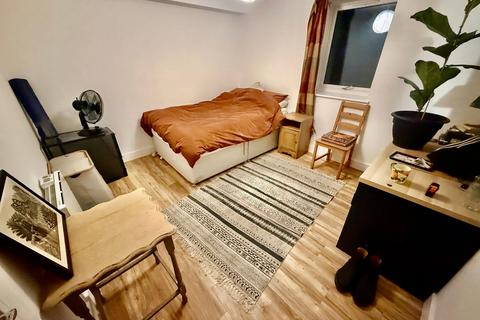 undefined, Winterstoke Road, Bristol, BS3