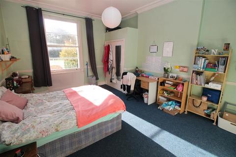4 bedroom flat to rent, Arlington Villas, Clifton, BS8
