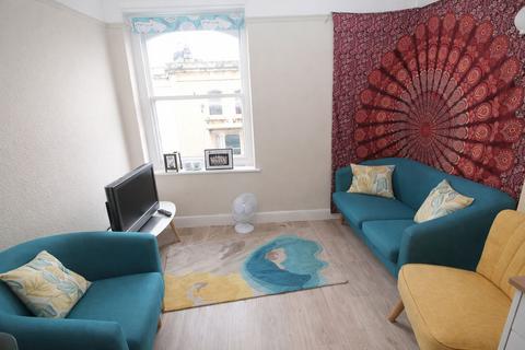 3 bedroom flat to rent, 34 Alma Vale Road, Bristol, BS8