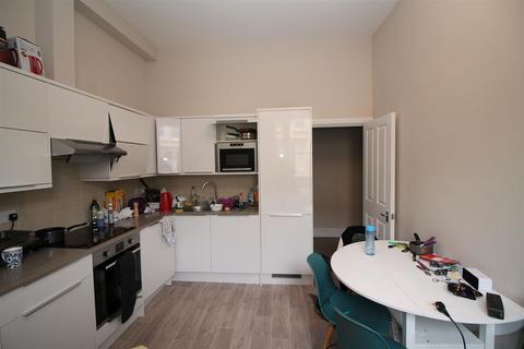 Alma Vale Road, Bristol, BS8