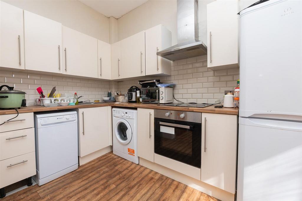 94-Cotham-Brow-BS6-6 AP-16.jpg